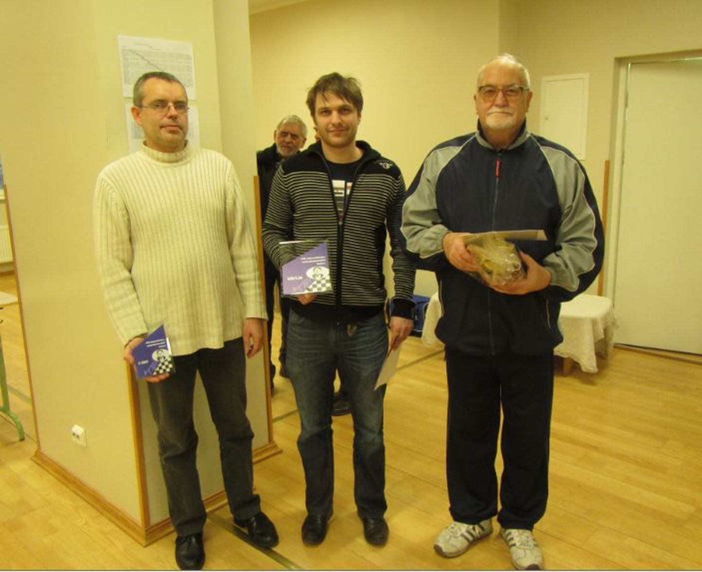 Turniiri kolm edukamat meesmängijat olid Imre Anton (keskel), Gert Elmaste (vasakul) ja Enno Eerma.