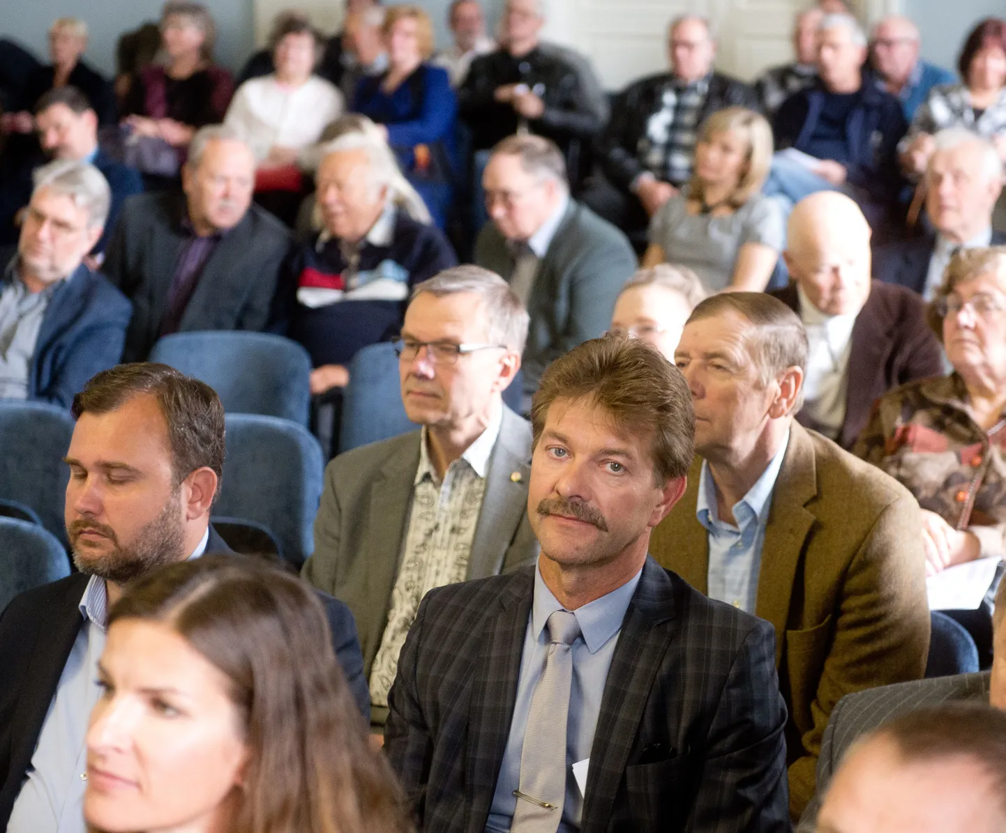 TLMPM03: HARJU ELEKTER :TALLINN, EESTI, 08MAY14.
AS Harju Elekter aktsionäride üldkoosolek Keila kultuurimajas. Madis Talgre.
mm/Foto MIHKEL MARIPUU/POSTIMEES