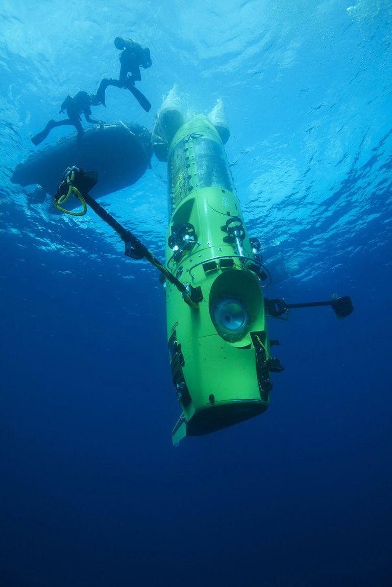 Režissöör James Cameron sukeldus 2012 väikese allveelaevaga Mariaani süvikusse.