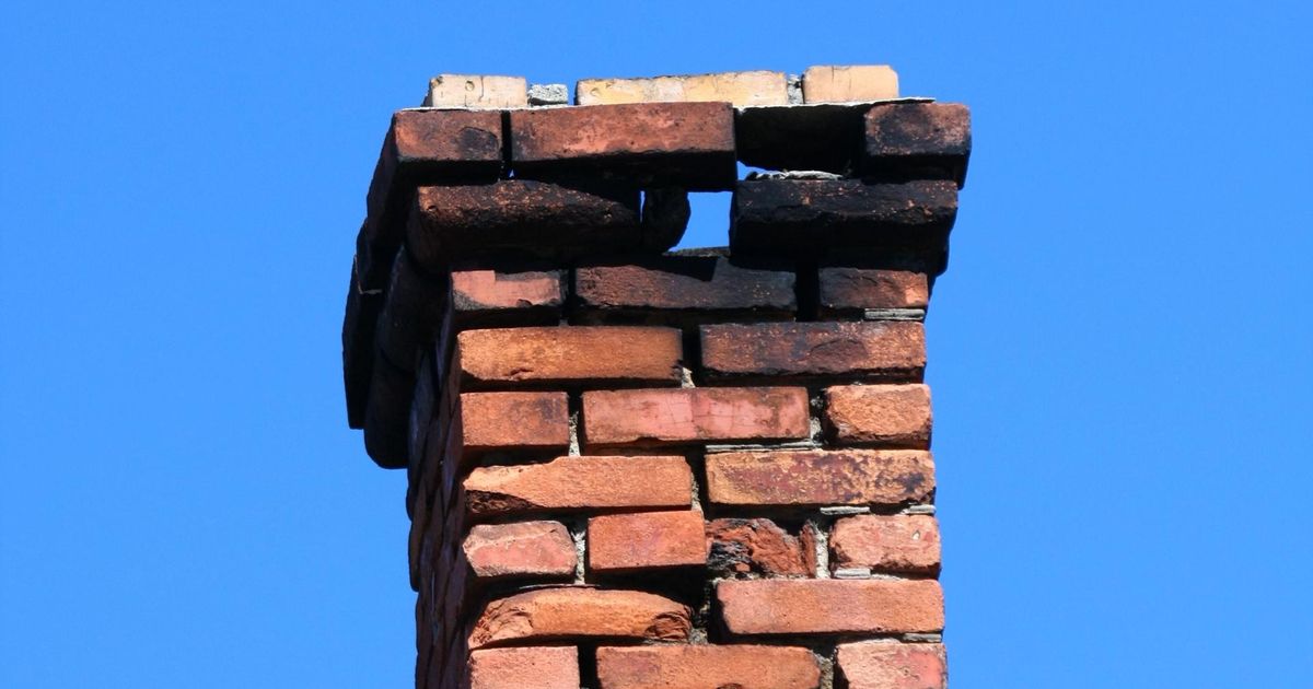 Leegitsevast korstnast põlema läinud maja sai kütmisveto