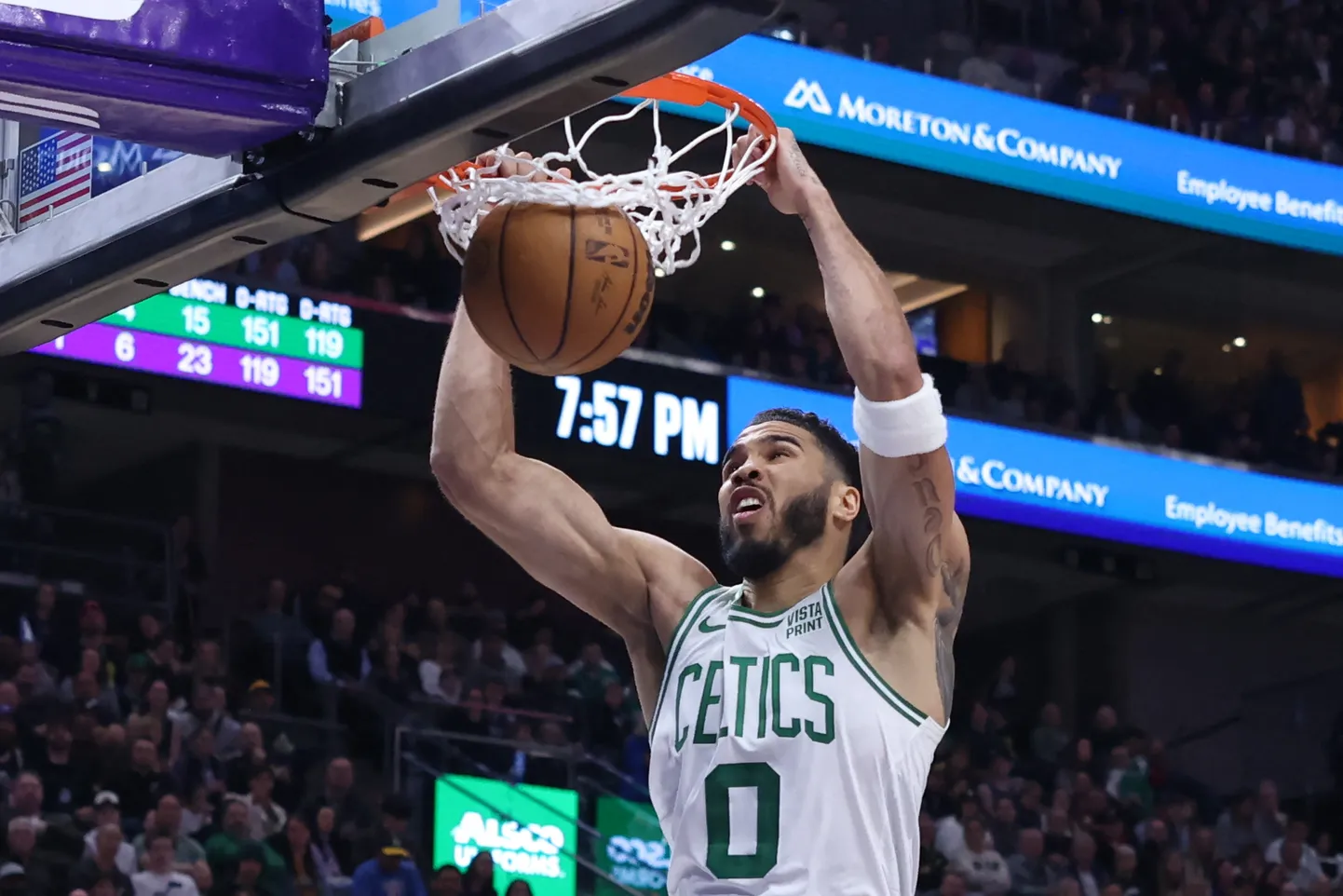 NBA zvaigzne Džeisons Teitams