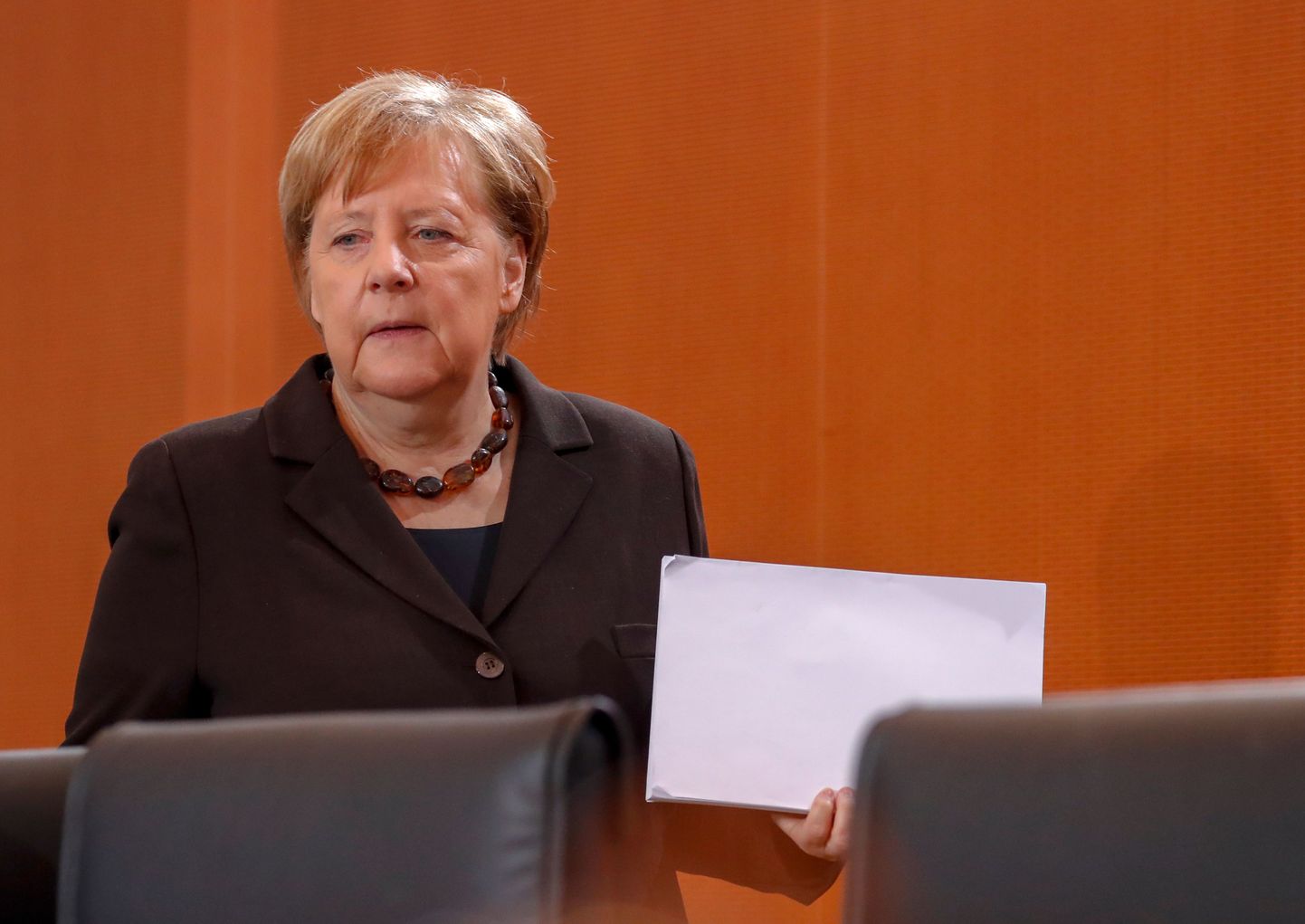 Saksa kantsler Angela Merkel valitsuskoosolekul 19. veebruaril 2020.