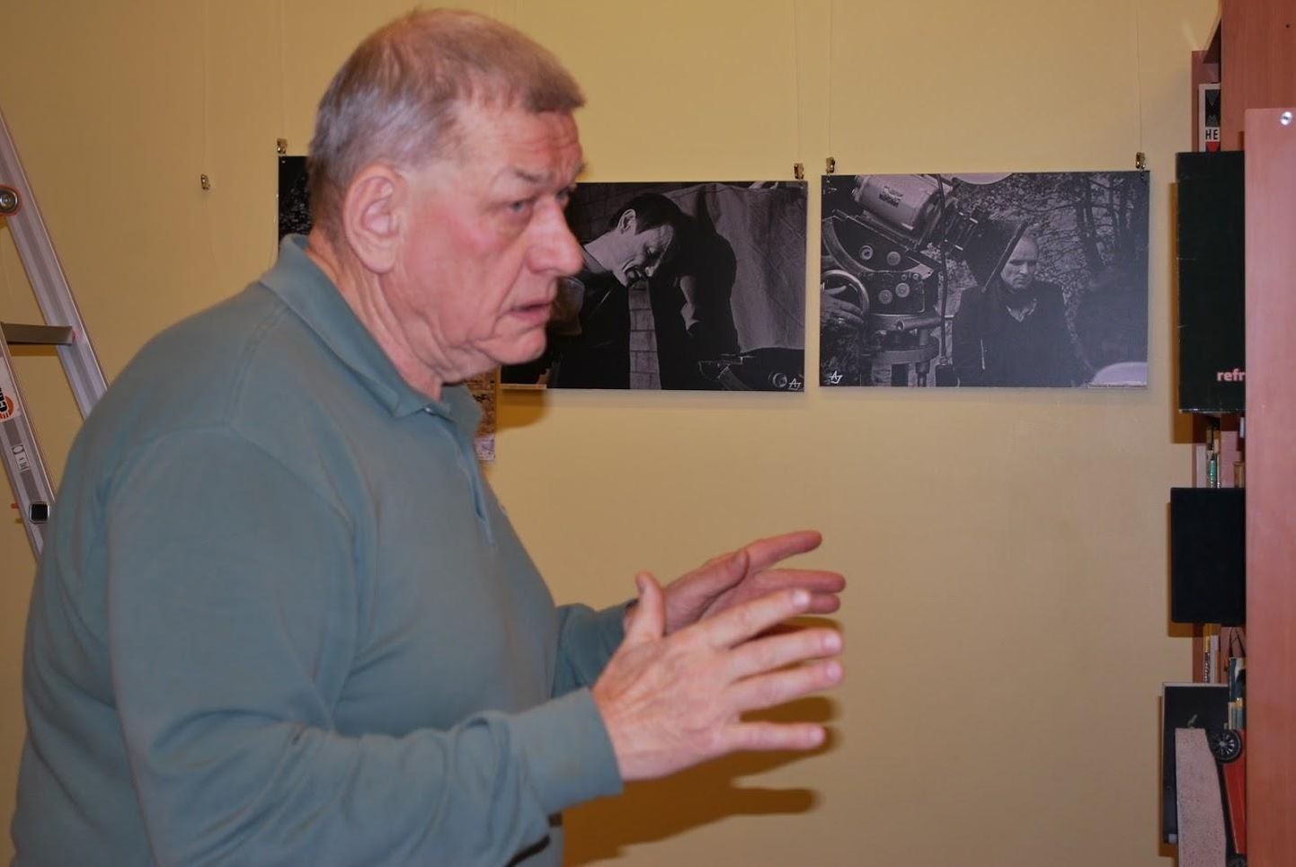 Arvo Iho pani Lääne-Virumaa keskraamatukogus üles fotonäituse Andrei Tarkovski filmi "Stalker" võtetest.
