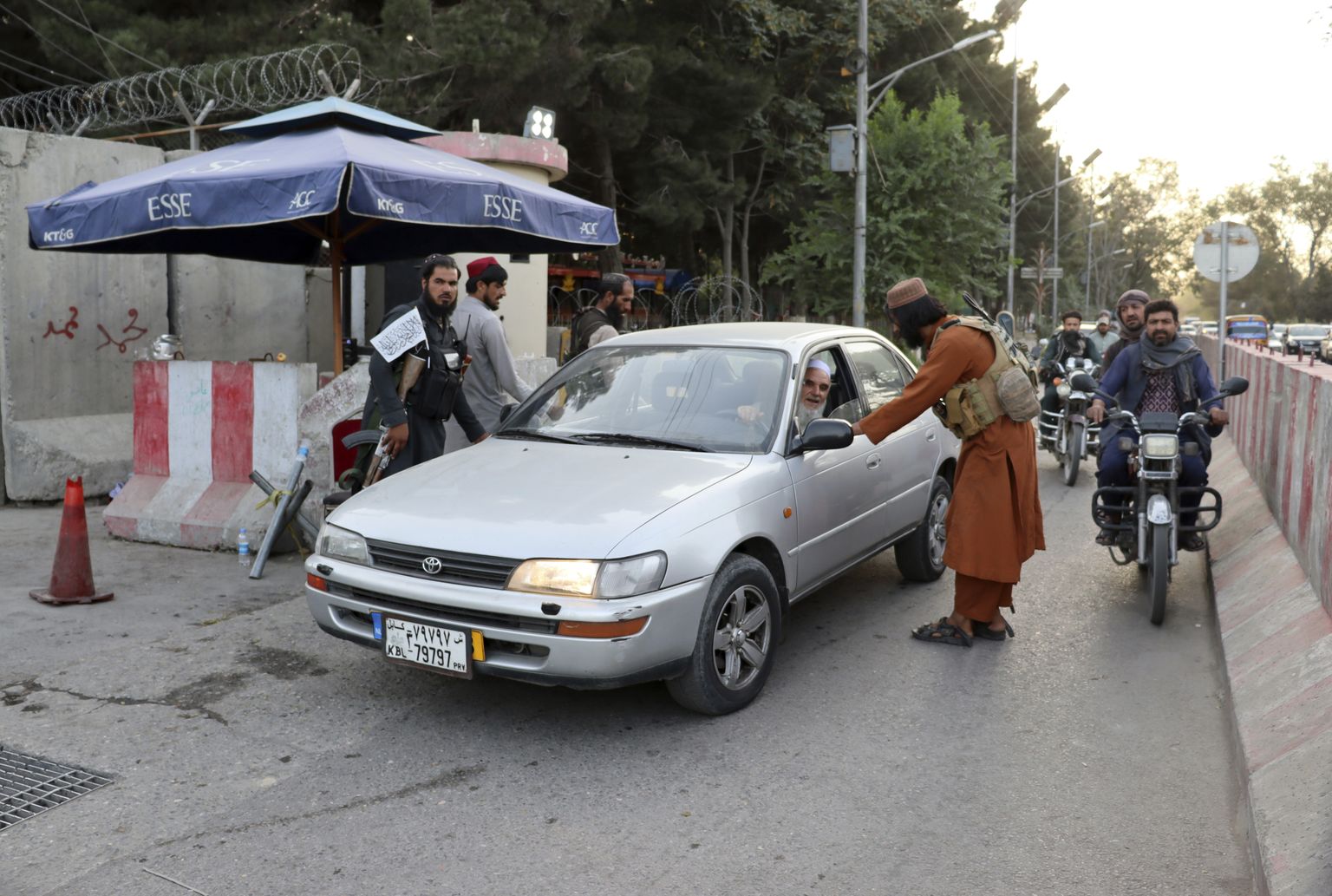 Talibani kontrollpunkt Kabulis.