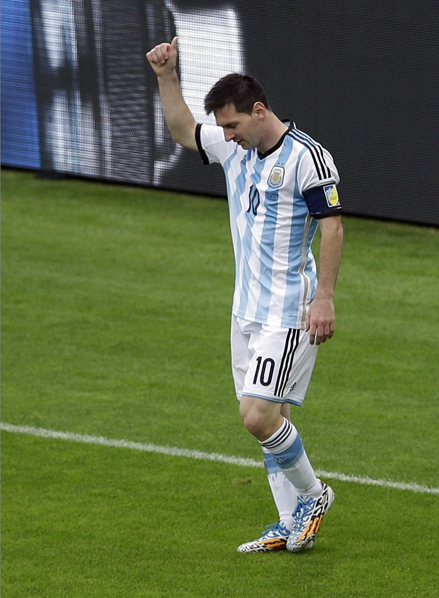 Лионель Месси на матче Аргентина - Нигерия.