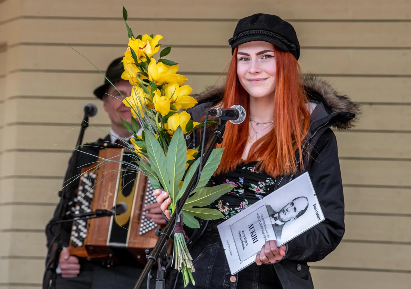 Mullu mais pälvis arvamuslugude võistluse võidutöö eest preemia Viktoria Ellermaa.