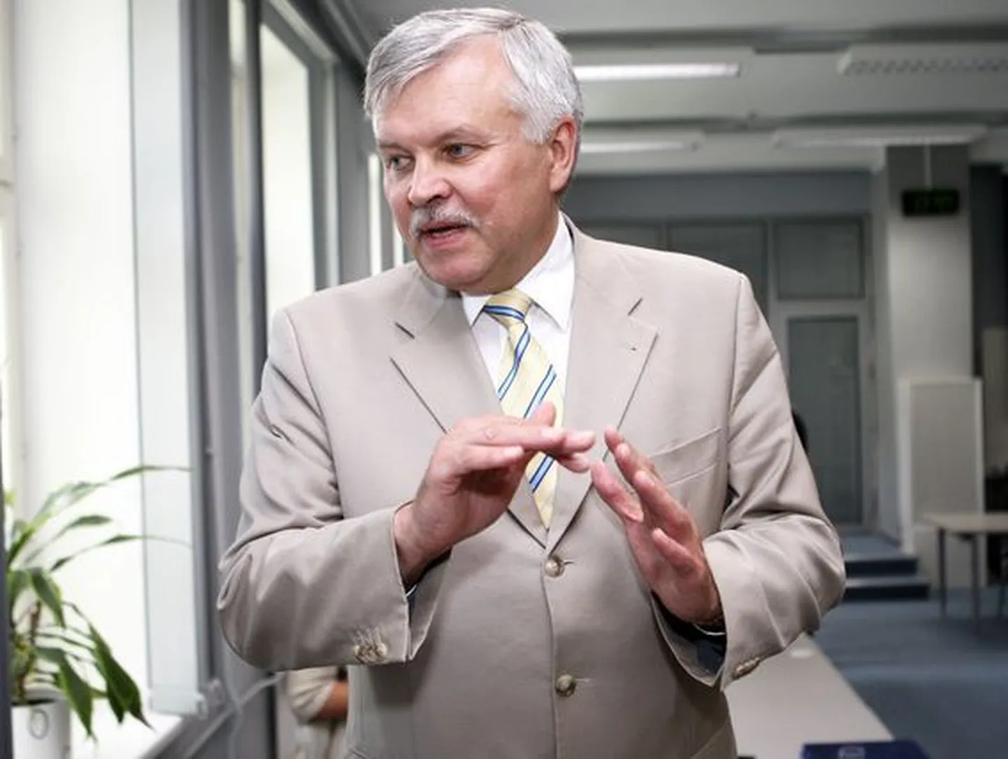 Siseminister Jüri Pihl