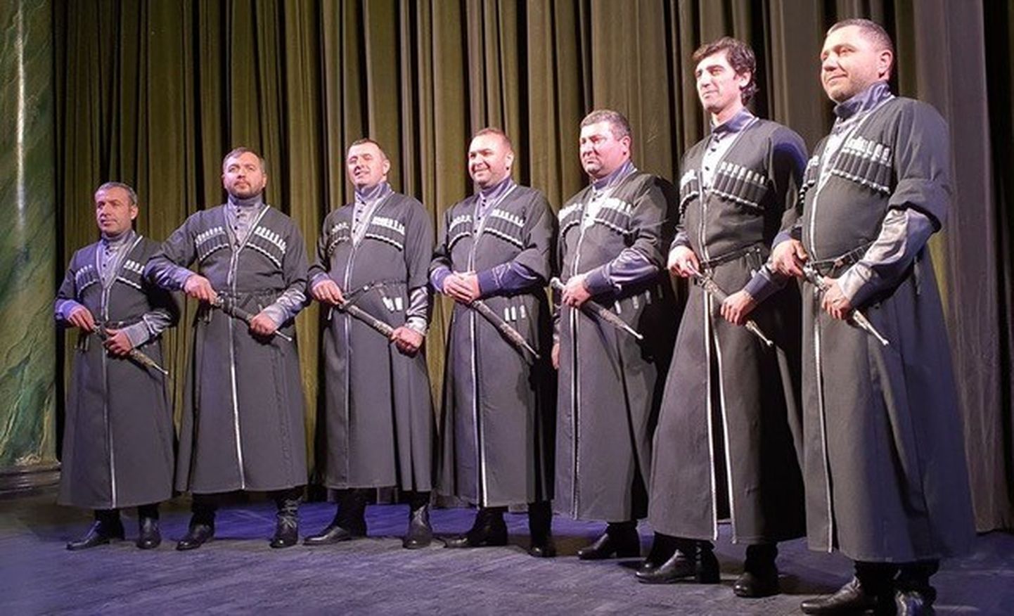 В субботу в Кохтла-Ярвеском центре культуры в рамках Международного фестиваля духовной музыки "Credo" состоится концерт мужского вокального ансамбля "Мусикели" (Грузия).