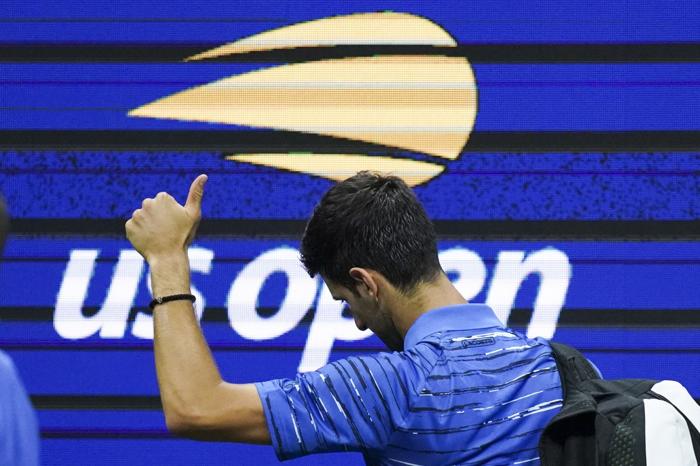 Maailma esireket ja US Openi tiitlikaitsja Novak Djokovic pidi vigastuse tõttu suurturniiri pooleli jätma