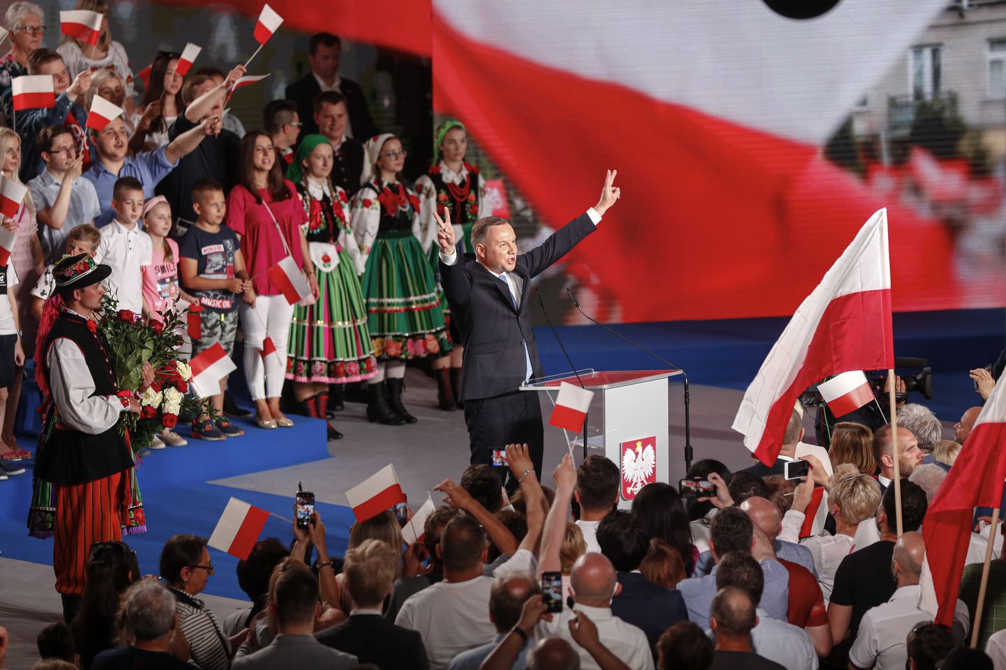 Poola ametisolev riigipea Andrzej Duda pärast võitu presidendivalimiste esimeses voorus.
