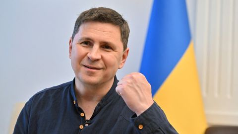 Ukraina neatzīs Krievijas "de iure" kontroli pār okupētajām teritorijām, uzsver Podoļaks