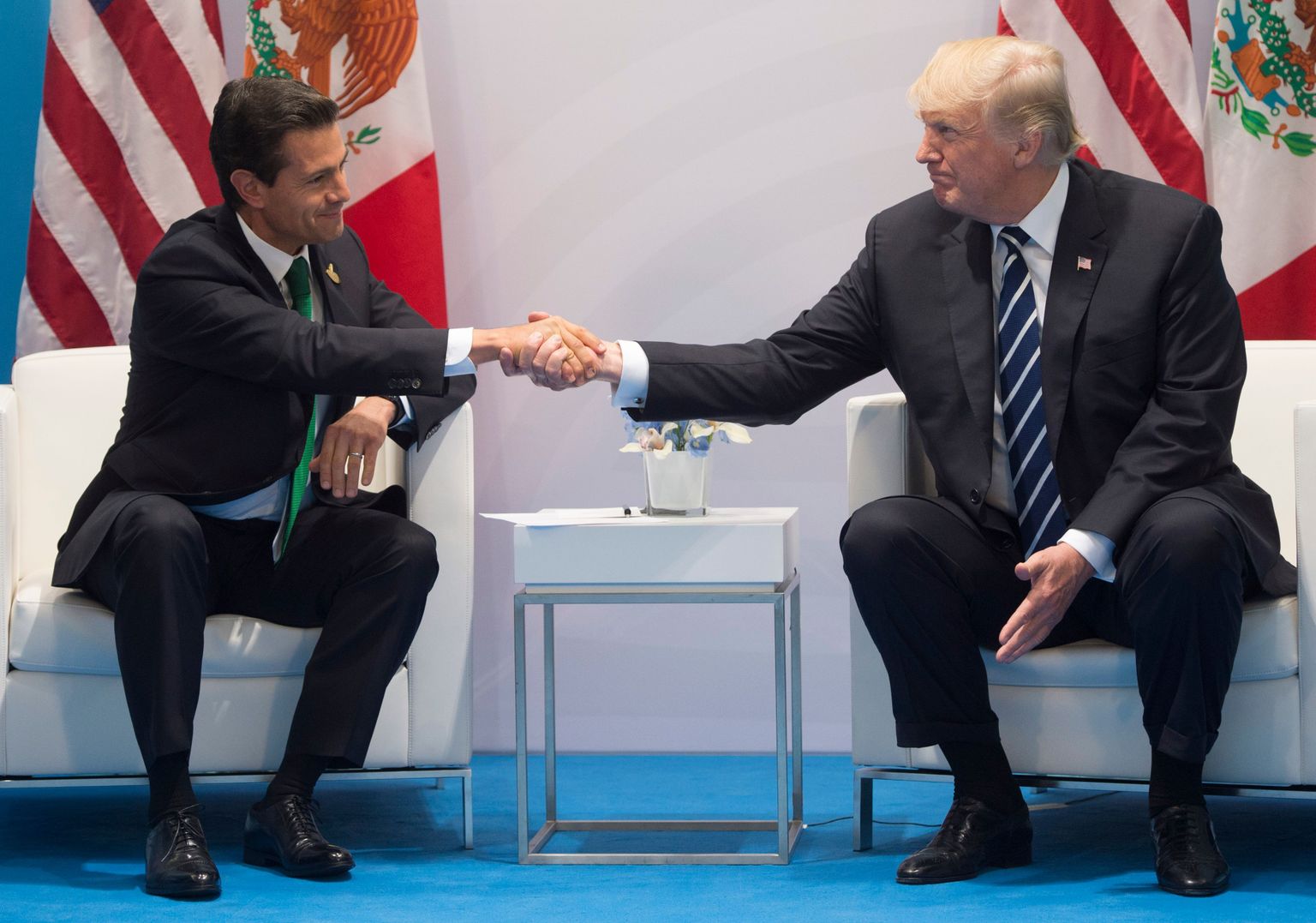Mehhiko president Enrique Peña Nieto (vasakul) ja USA president Donald Trump.