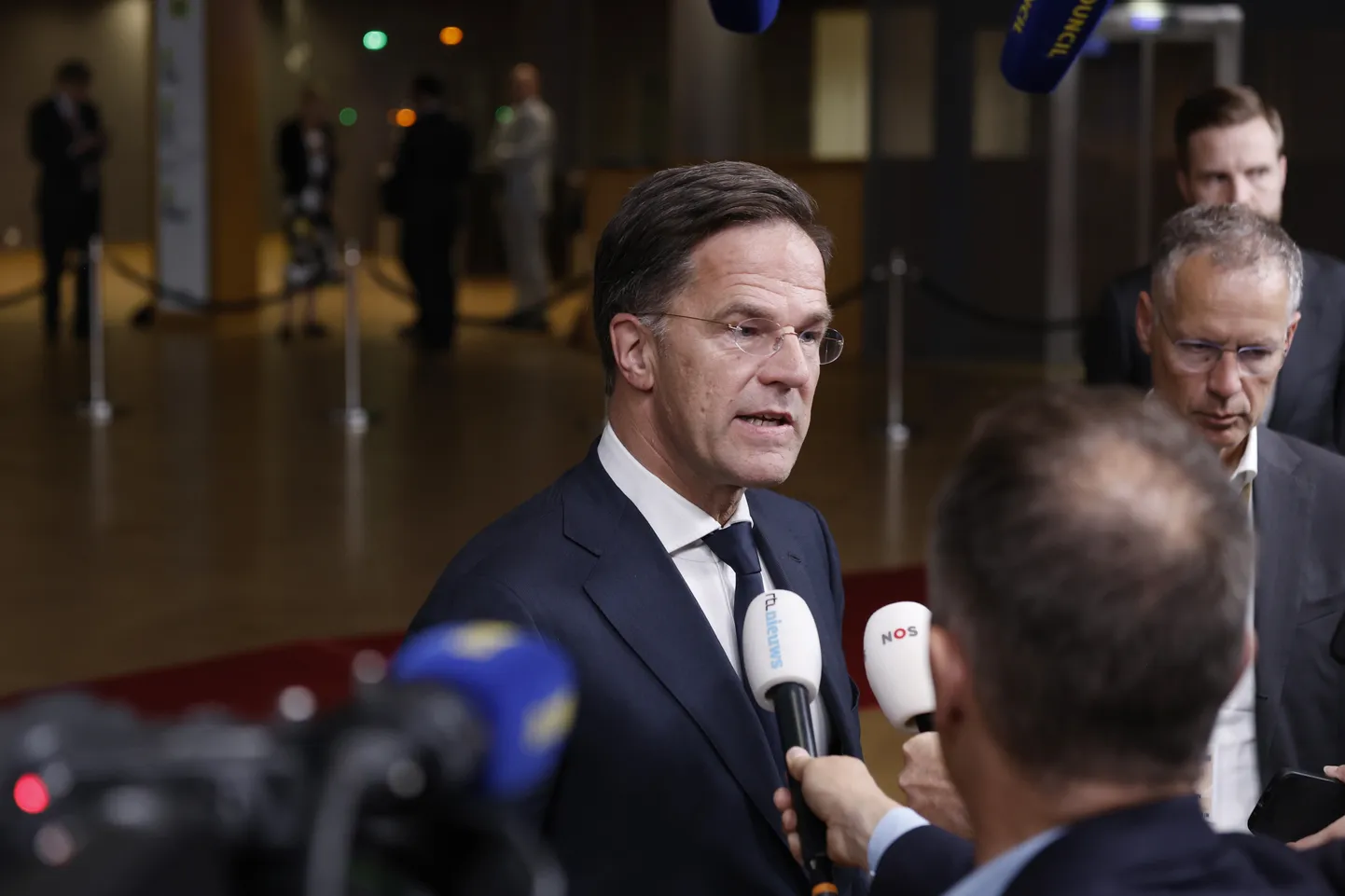 Hollandi peaminister ja arvatav tulevane NATO peasekretär Mark Rutte täna Brüsselis ajakirjanike ees.