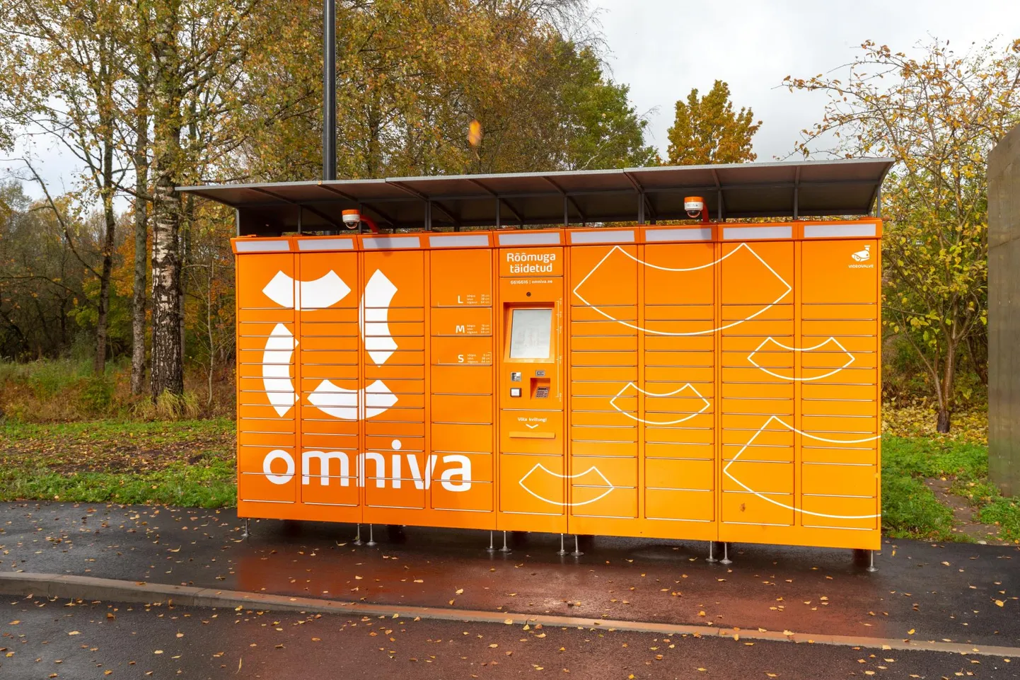 Omniva pakiautomaat.