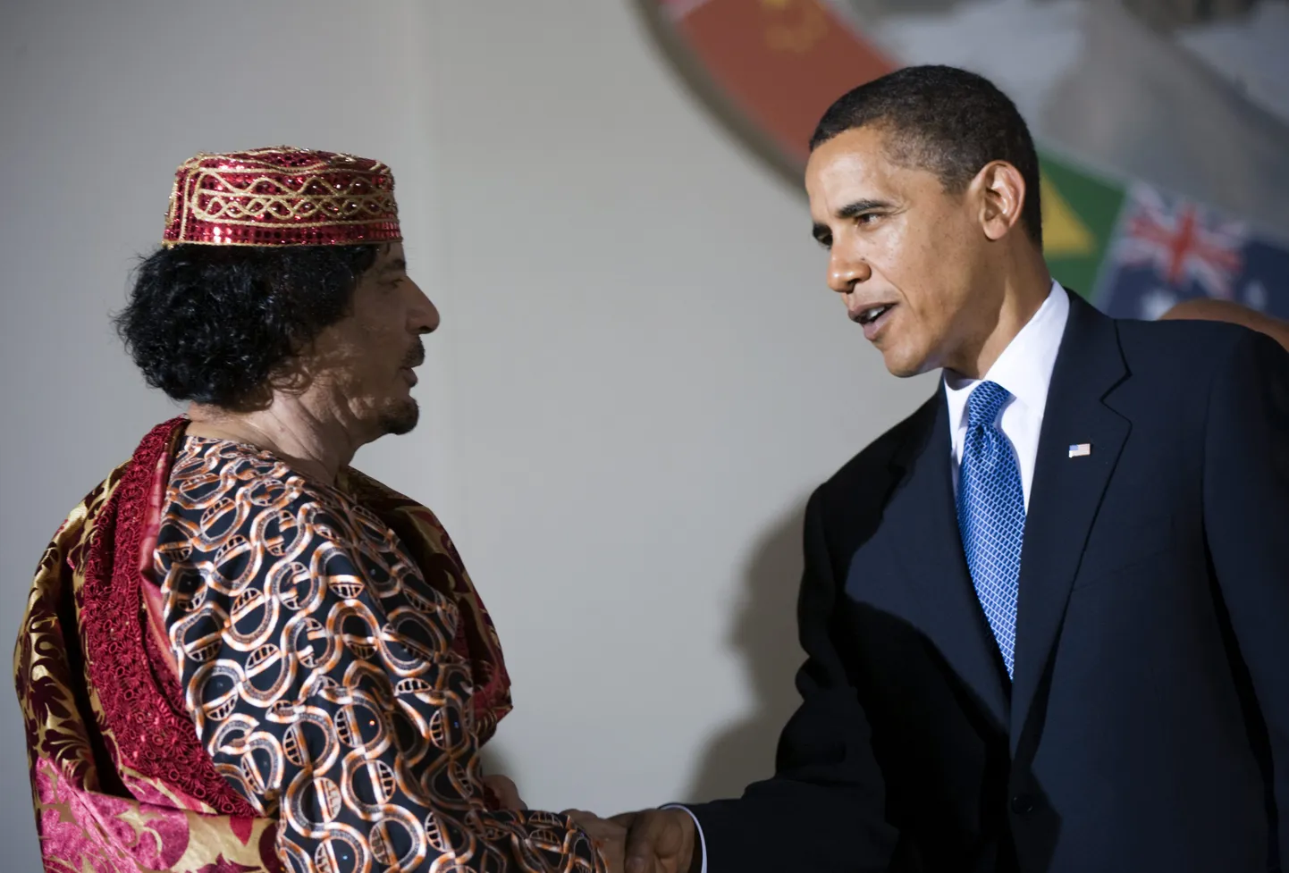 Liibüa liider Muammar Gadaffi ja USa president Barack Obama 2009. aastal Itaalia linnas L´Aquilas toimunud G8 kohtumisel.