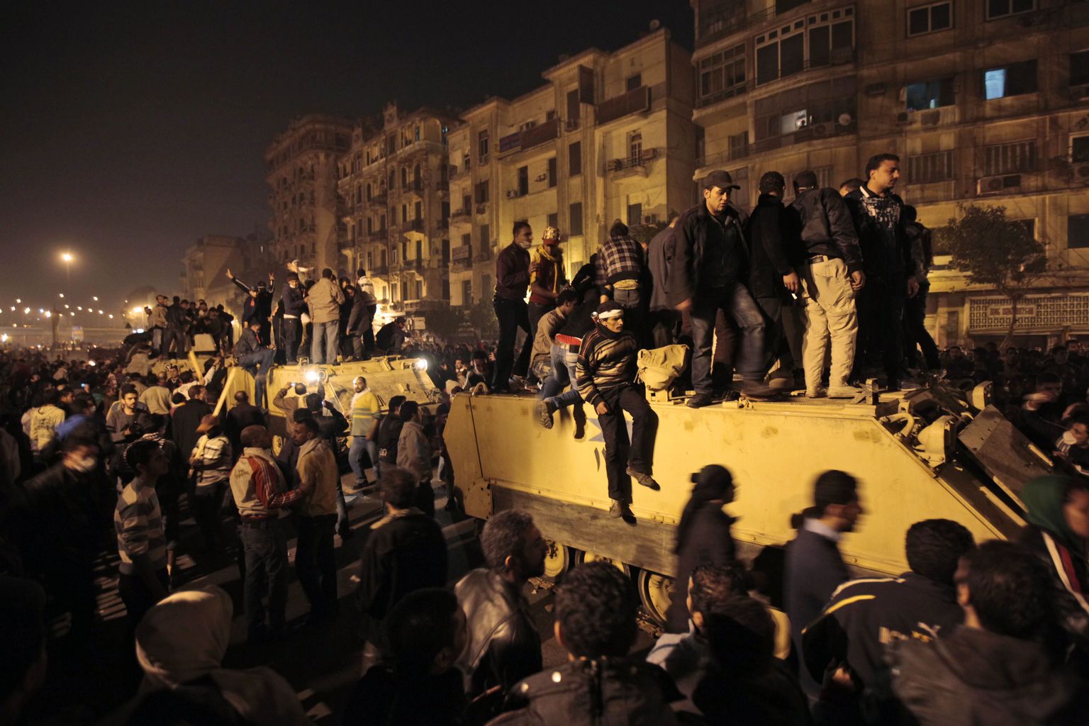 Meeleavaldajad 2011. aasta jaanuaris Kairos Tahriri väljakul