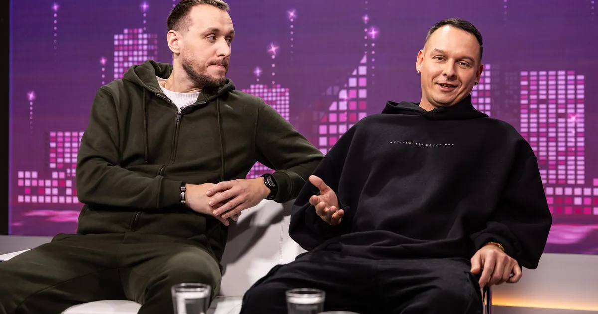 VIDÉO ⟩ Le rappeur St1m à propos du morceau avec Anna Veski et du concert pour les fans en Russie : « Ce n’est que le début ! »