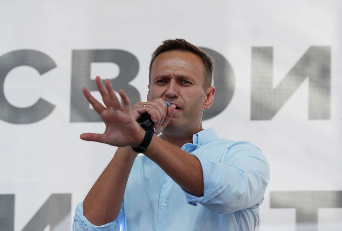 Venemaa opositsioonijuht Aleksei Navalnõi juulis 2019 rääkimas Moskva linnaduuma valmiste sõltumatutest kandidaatidest