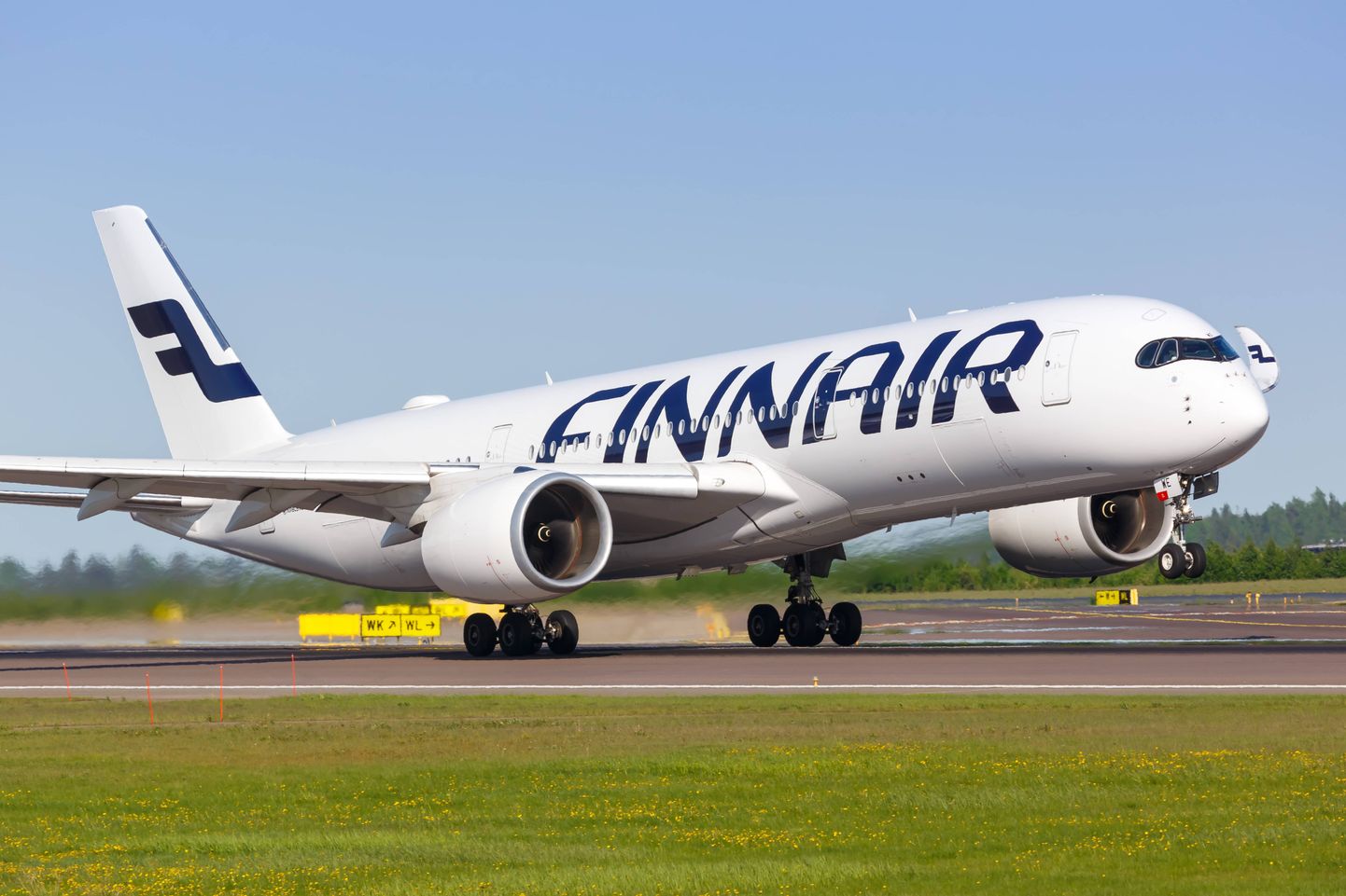 Soome lennufirma Finnair Airbus A350 Helsingi-Vantaa lennuväljal