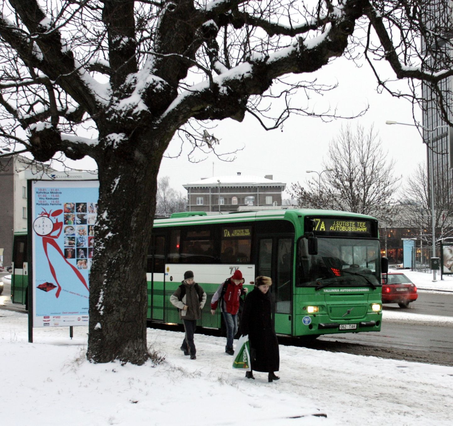 Buss Tallinna kesklinnas.