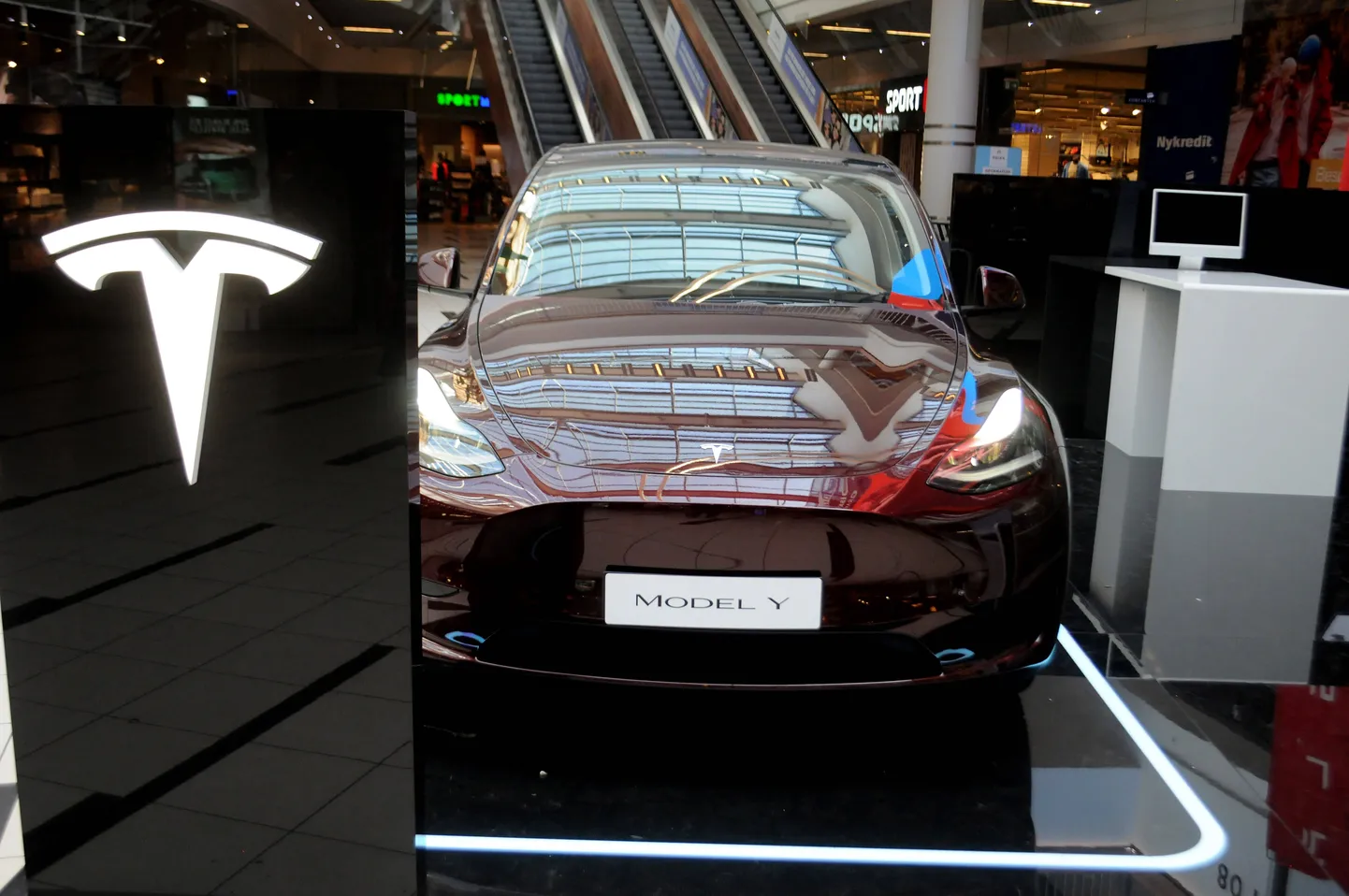 Tesla model Y.