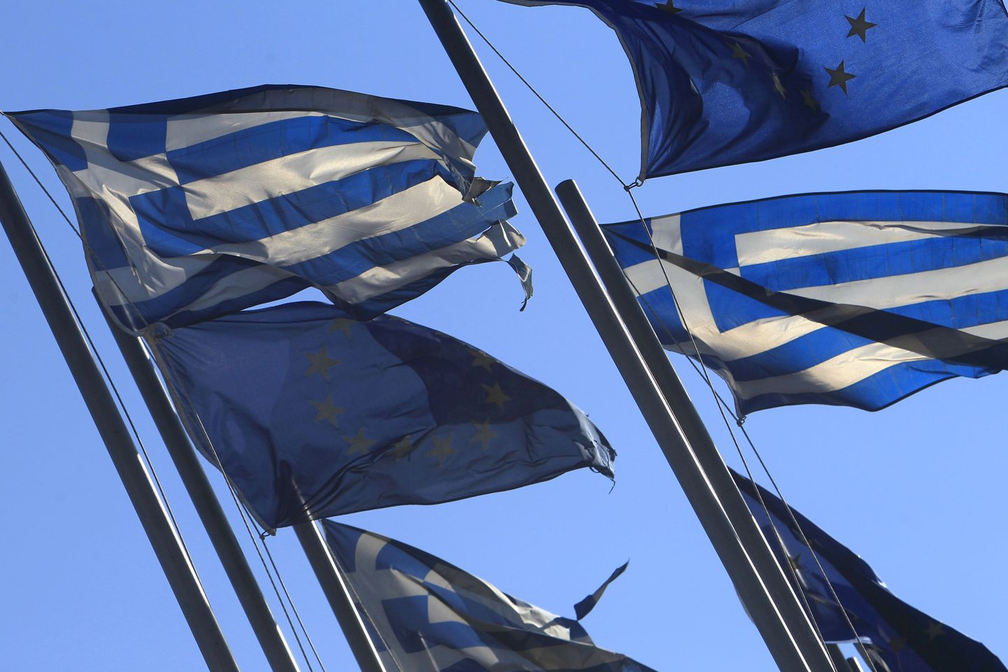 Kreeka ja ELi lipud.