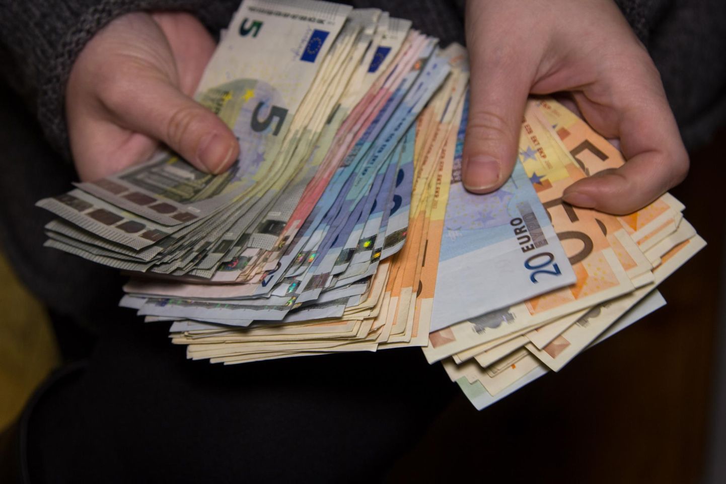 Ministrite nõunike lahkumishüvitised ulatusid 25 000 euroni.