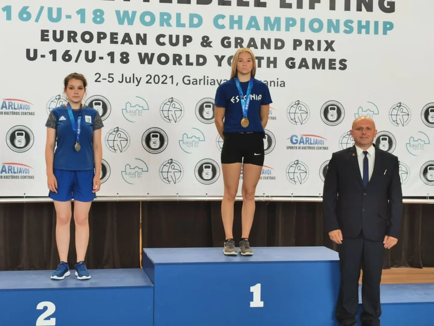 Laura Kallas teenis sangpommi tõstmise MMil esikoha.