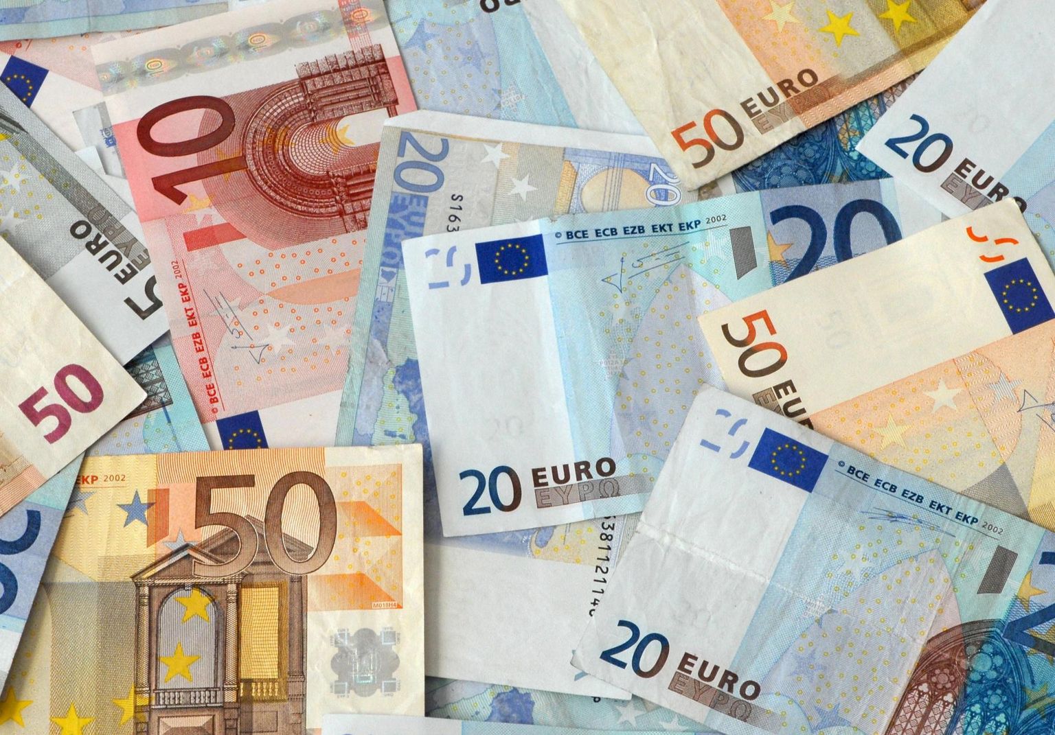 Euro väärtus pole madalseisus ainult dollari, vaid ka teiste riikide valuutade suhtes.