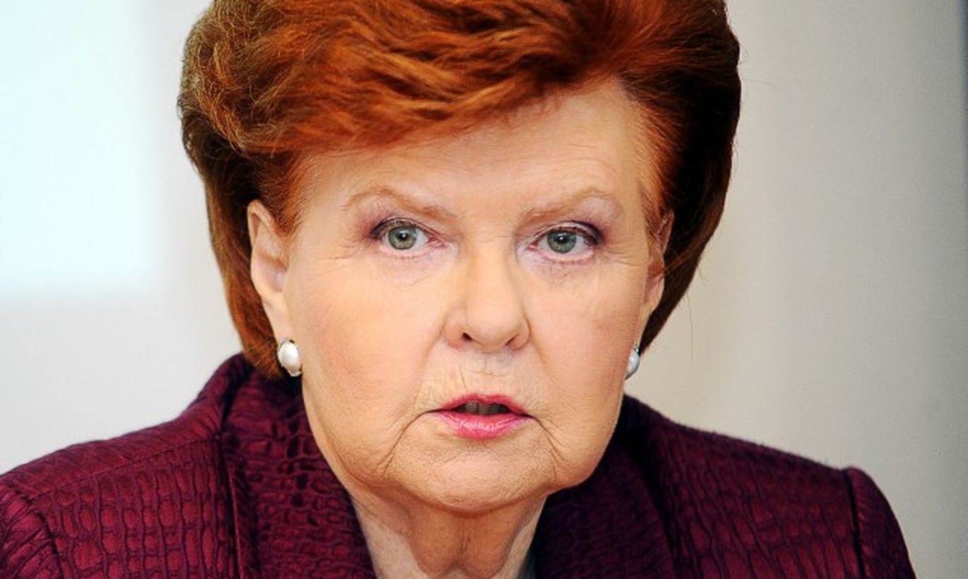 жена президента латвии