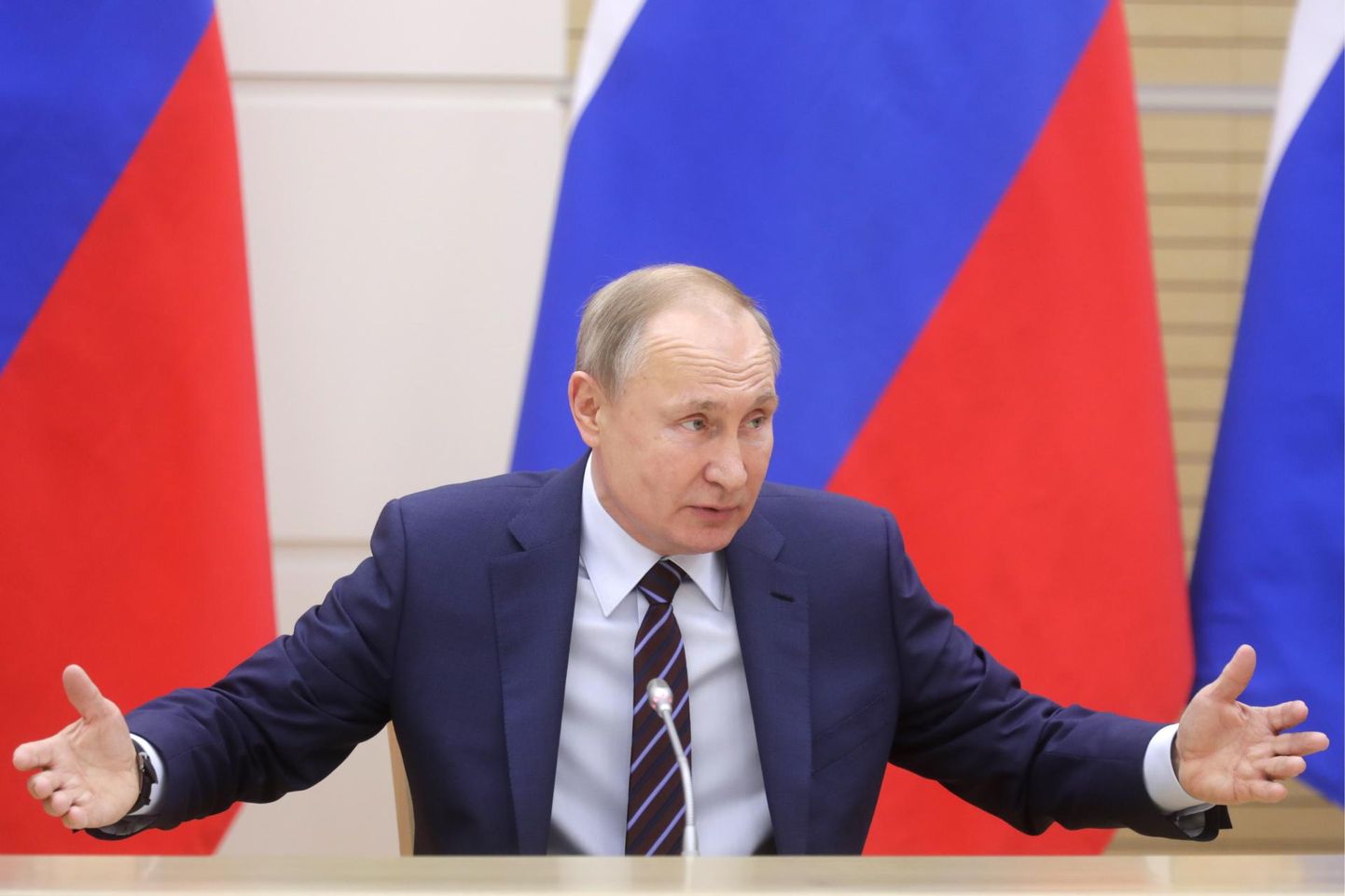 Venemaa president Vladimir Putin kohtumas põhiseaduse muutmiseks kokku pandud töögrupiga.