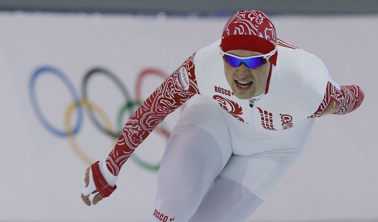 Denis Juskovi käes on maailmarekord. Aga olümpiapääset talle ei anta.