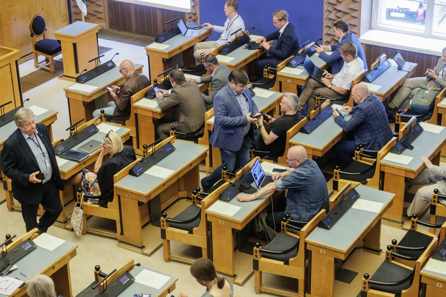 29.07.2024, Tallinn. Riigikogu erakorraline istung. Mootorsõidukimaksu seaduse eelnõu. Foto: Konstantin Sednev / Postimees Grupp