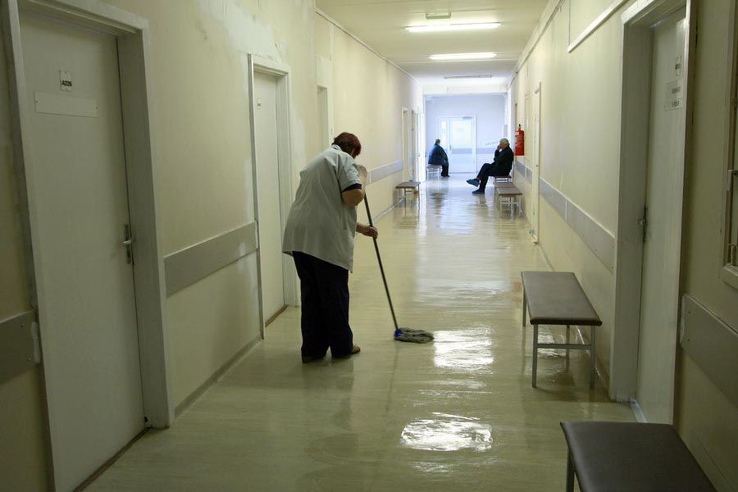 Haigla koristamiseks on igal aastal vaja sadu tuhandeid prügikotte ning desinfitseerimislappe ja tuhandeid liitreid kõiksugu puhastusvahendeid.