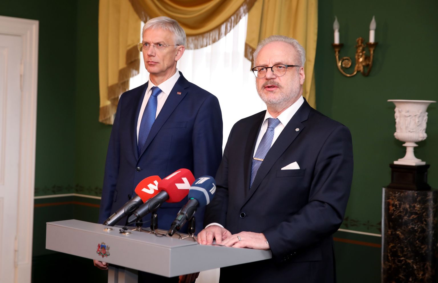 Ministru prezidents Krišjānis Kariņš un Valsts prezidents Egils Levits.