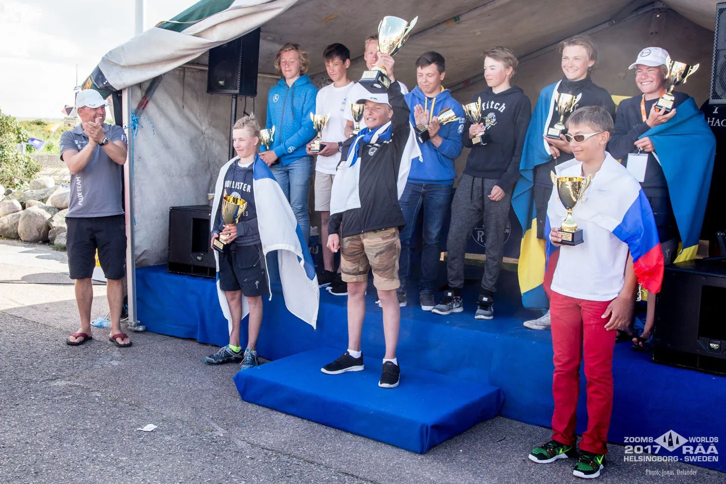 Jakob Haud võidukarikaga