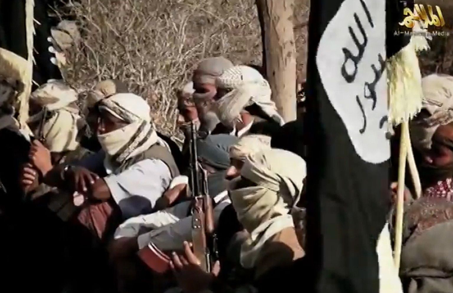 Al-Qaeda meediaväljaande Al-Malahemi mõned aastad tagasi avaldatud foto AQAP-i võitlejatest.