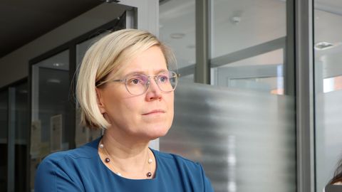 KÜSITLUS ⟩ Mida arvate Eesti eelistatuimast presidendikandidaadist Ülle Madisest?
