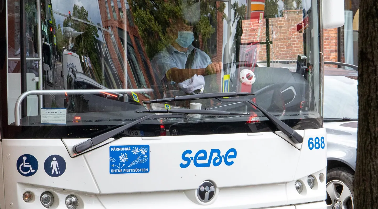 Veebruarist ei sõida osa seniseid busse enam Sauga alevikku.