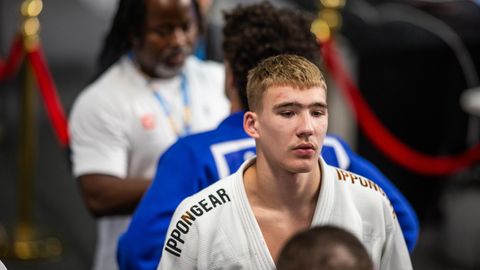 Slovenka Anete Tukiša osvojila srebro na evropskem festivalu mladih v strelstvu