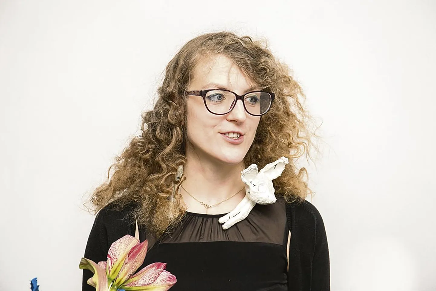 Ehtekunstnik Marita Lumit inspireerib loodus. Loomi võib leida ka näitusele väljapandud ehetelt.