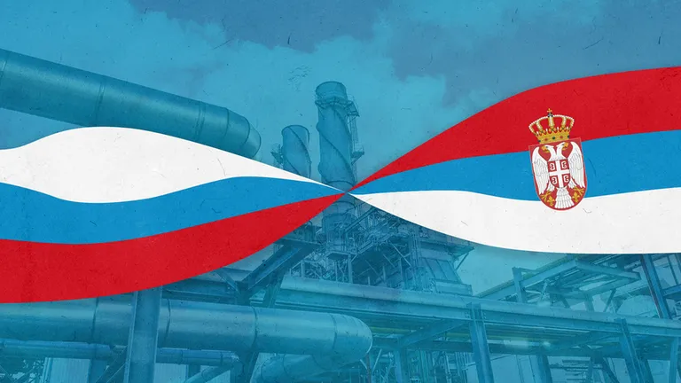 Флаги России и Сербии.