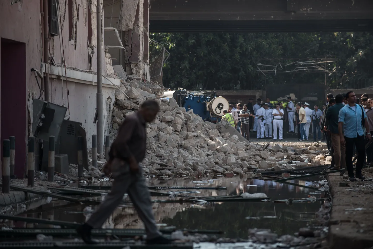 Itaalia konsulaat Kairos pärast plahvatust.