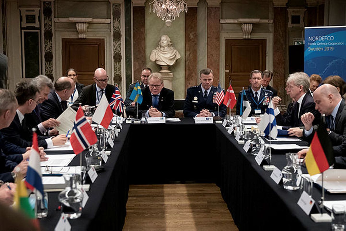 Jüri Luik Põhjala ja Balti riikide kaitseministrite kohtumisel.