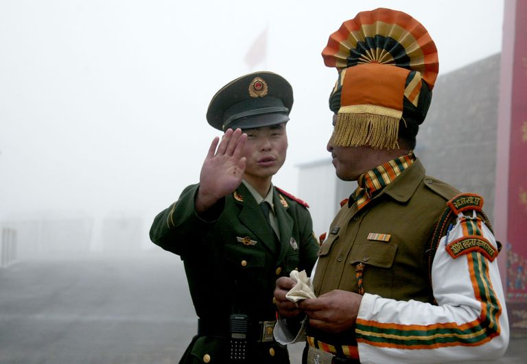 Butānas kaimiņi - Ķīna un Indija