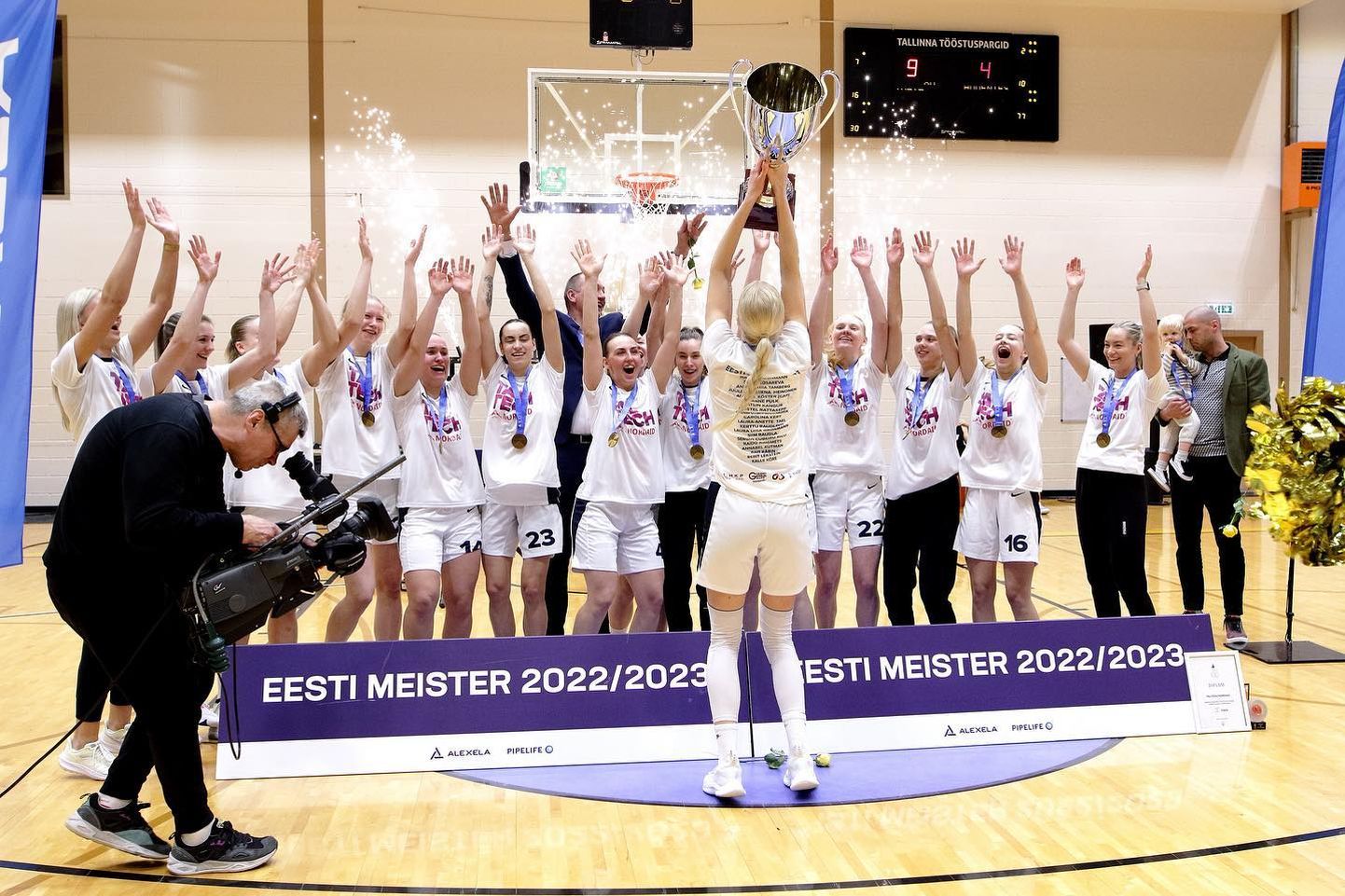 Aprillikuus oli kõik veel ilus, TalTechi naiskond krooniti veenva ülekaaluga Eesti korvpallimeistriks.