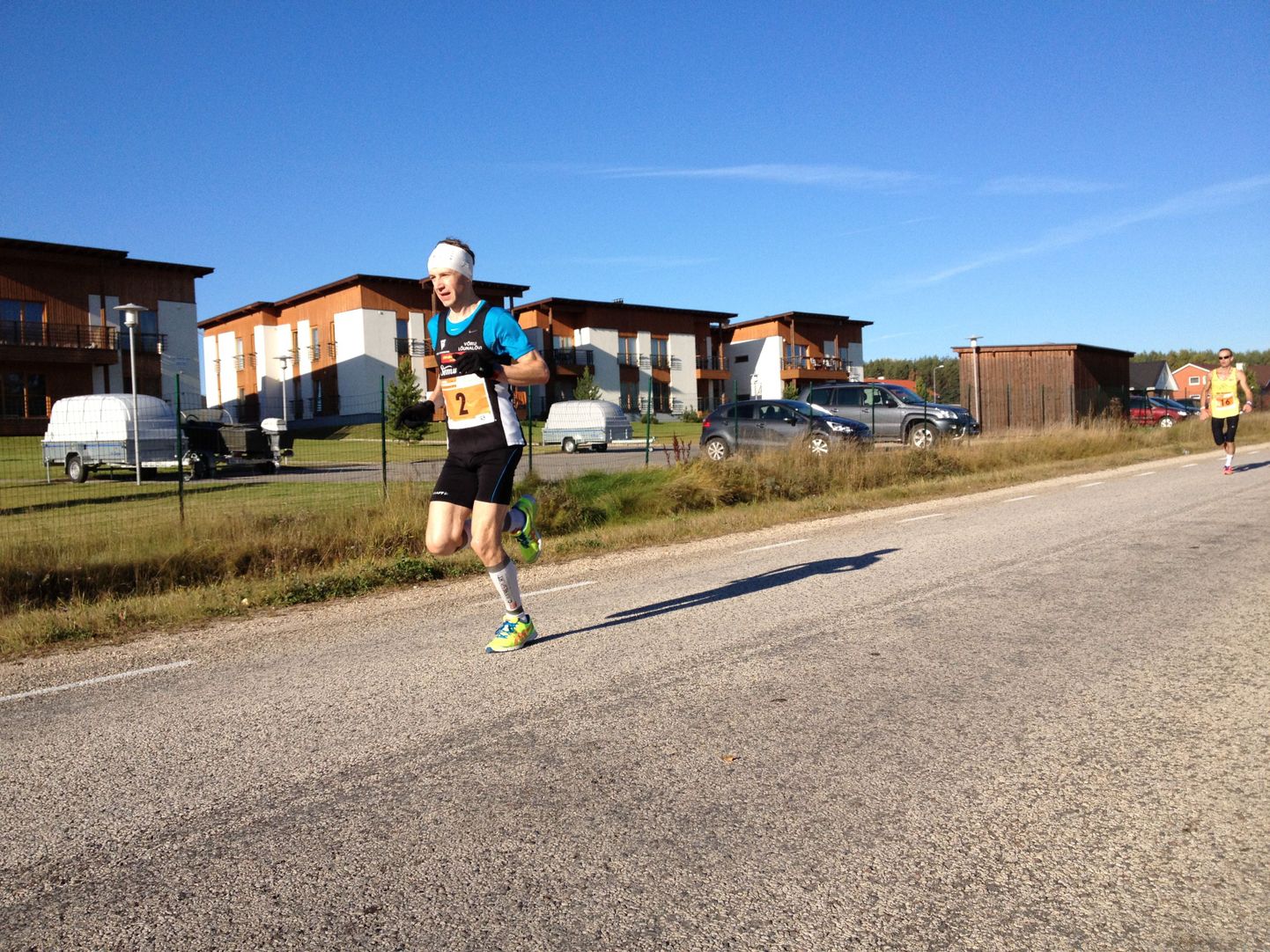 Tartu linnamaratonil olid 26. kilomeetriks teiste eest ära jooksnud Ivar Ivanov ja Valdis Nilovs.