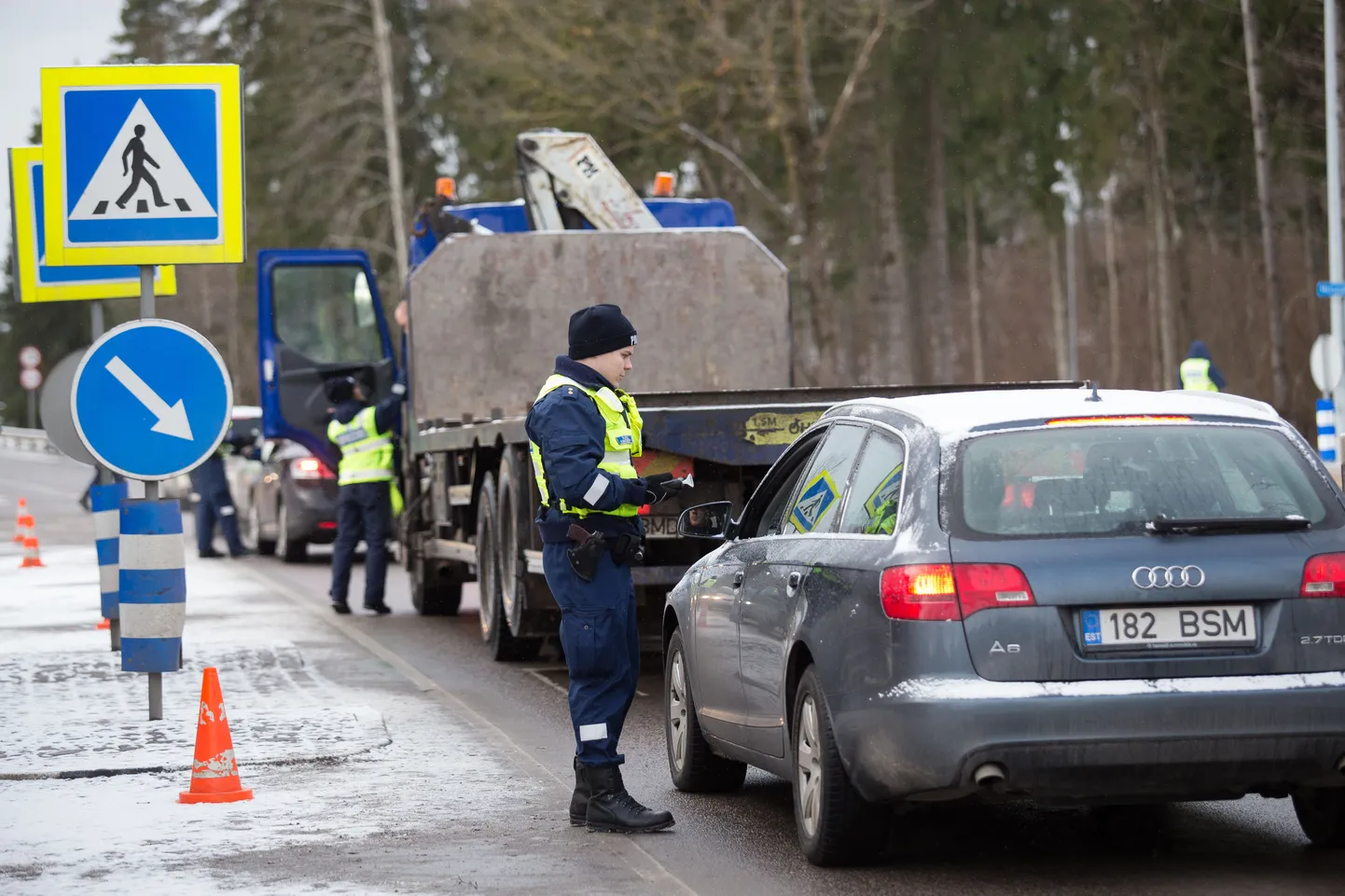 Politseireid «Kõik puhuvad».