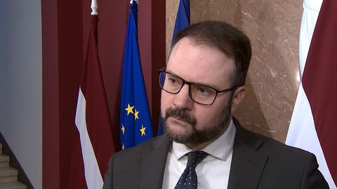 AMATPERSONU DEKLARĀCIJAS ⟩ Briškens pērn Saeimas deputāta amatā saņēmis 68 120 eiro