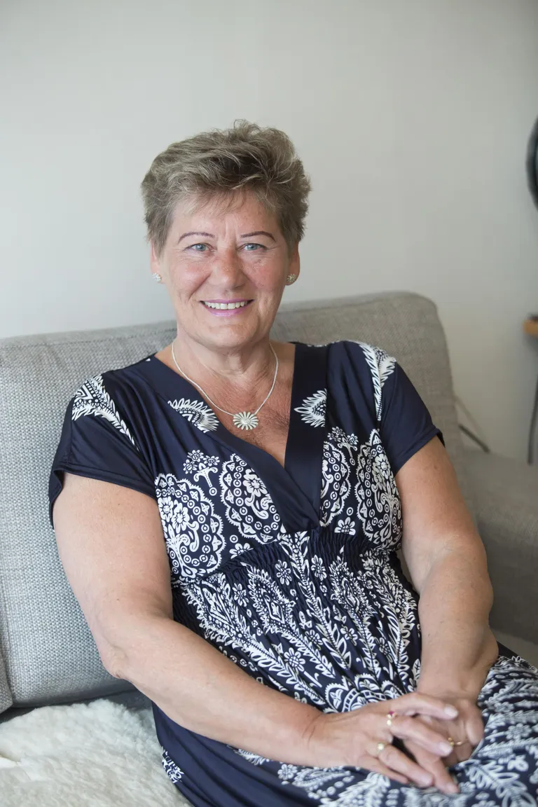 Лийви Бауэр, долгие годы работавшая завучем в Раквереской реальной гимназии, теперь на пенсии.